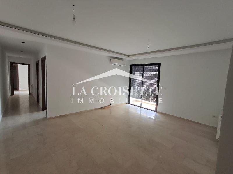 Appartement S+3 à La Soukra